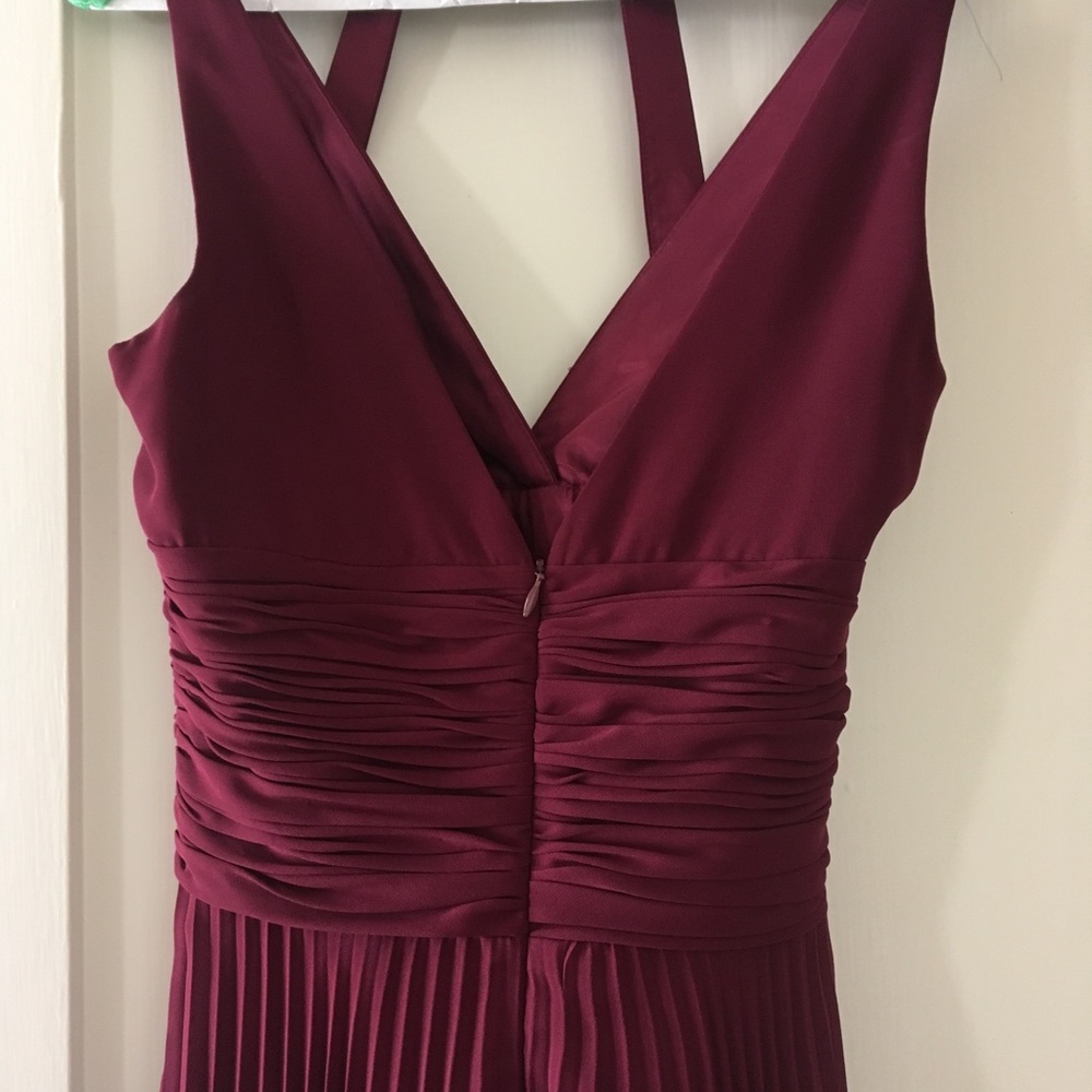 $145 Laundry Burgundy Dress Size 0 - Picture 4 of 5